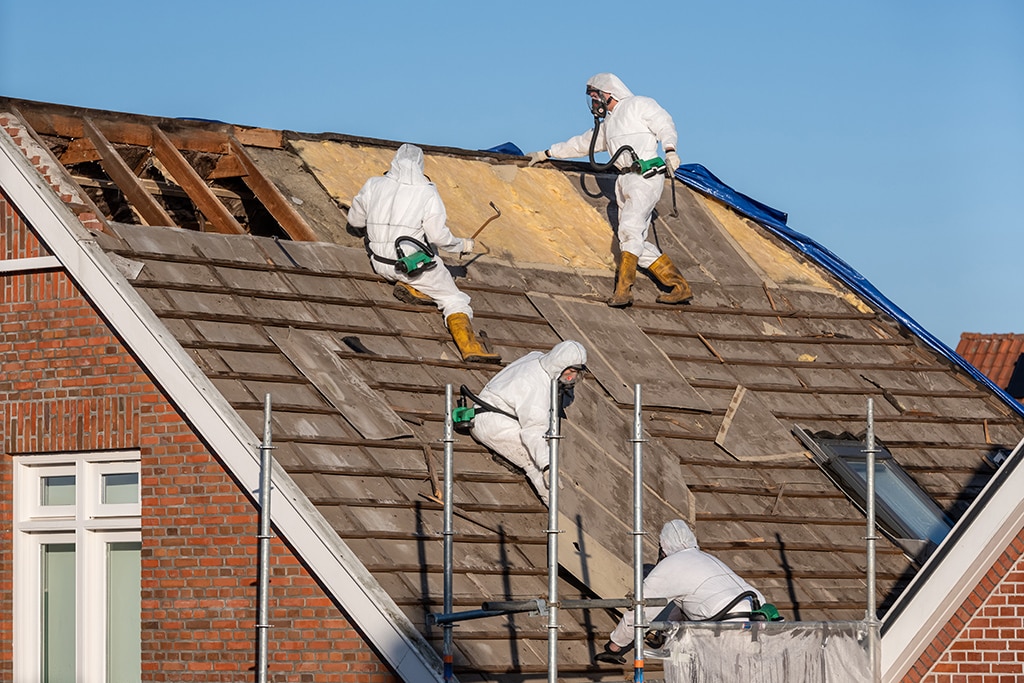 IS YOUR OFFICE BUILDING HIDING HEALTH HAZARDS? THE IMPORTANCE OF COMMERCIAL ASBESTOS INSPECTIONS